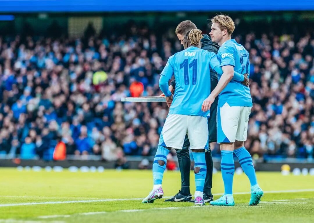 大谷翔平在 2022 赛季达成历史上首次“符合规定投球局数”与“符合规定打席”